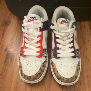 Nike women’s Dunk Low Safari 6.5